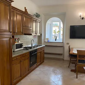  Apartment In Front Of Coliseum 5 Italy